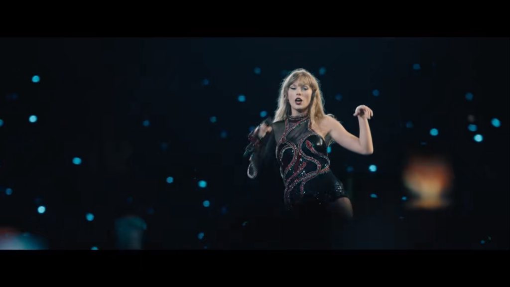 泰勒·斯威夫特：时代巡回演唱会 Taylor Swift: The Eras Tou 4K 中英字幕！
